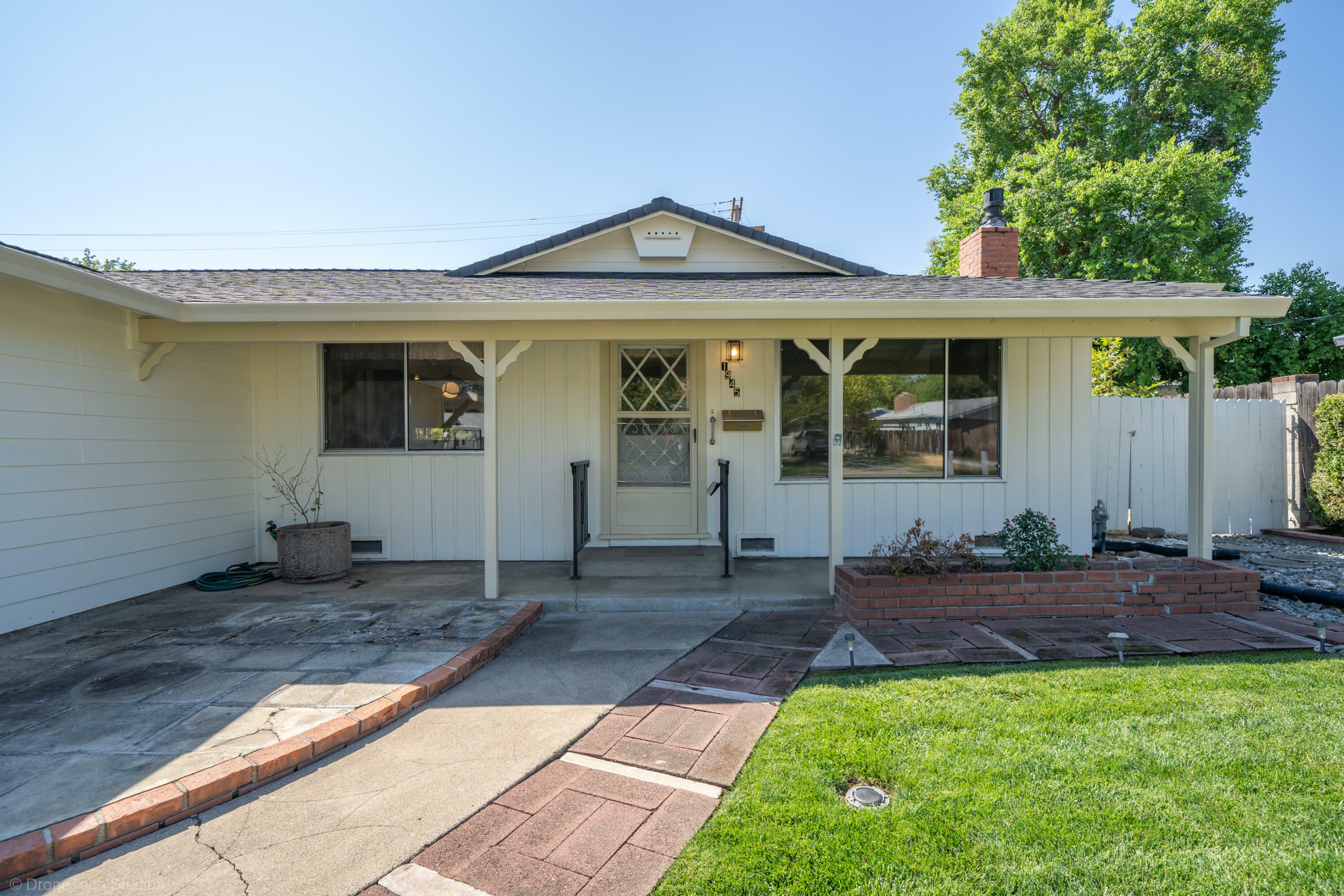 Property Photo:  1945 Westwood Avenue  CA 96001 