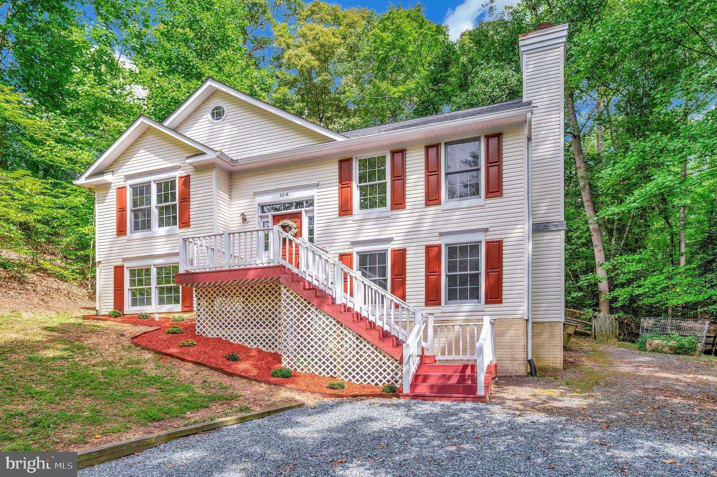 Property Photo:  3218 Titanic Drive  VA 22554 