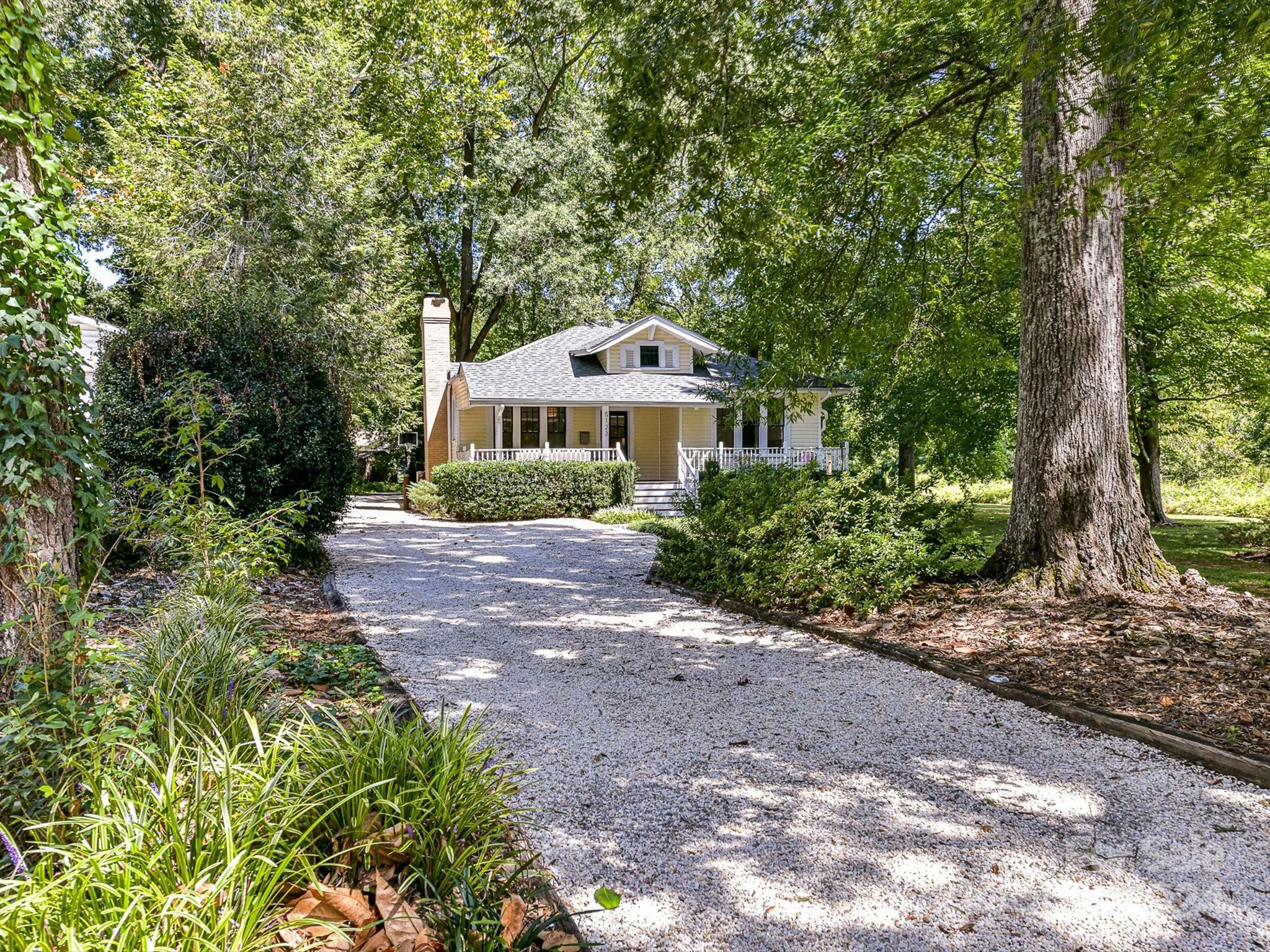 Property Photo:  5123 Addison Drive  NC 28211 