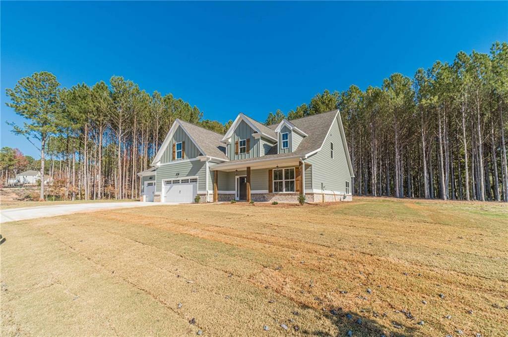 Property Photo:  125 Pinewood Drive  GA 30014 