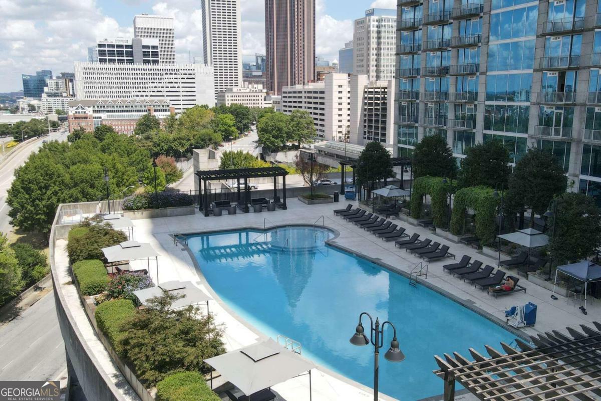 Property Photo:  400 W Peachtree Street NW 704  GA 30308 