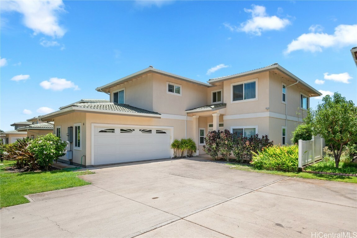 Property Photo: 499 Kealahou Street 4 HI 96825
