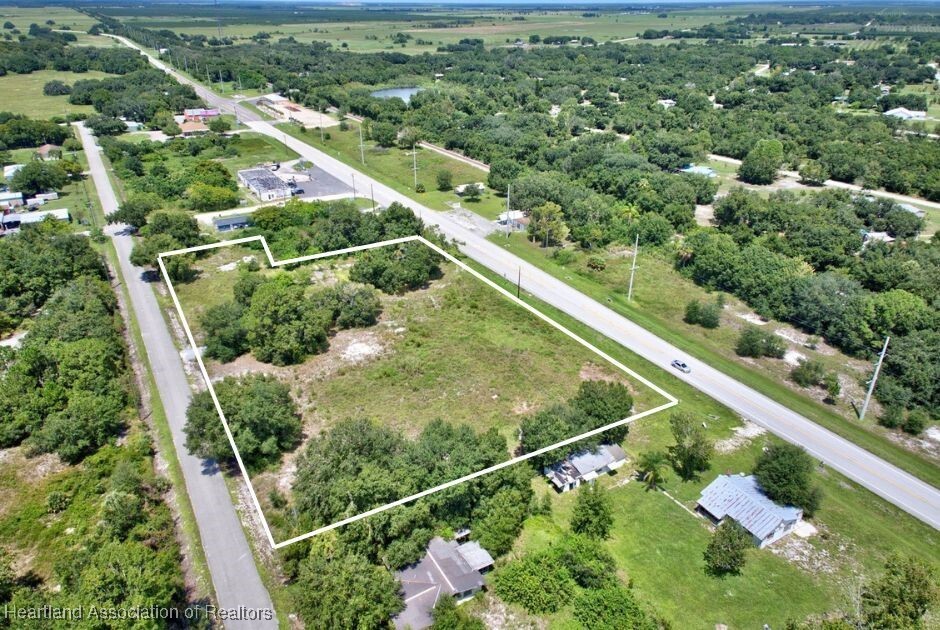 Property Photo:  1817 US 98 Highway  FL 33857 