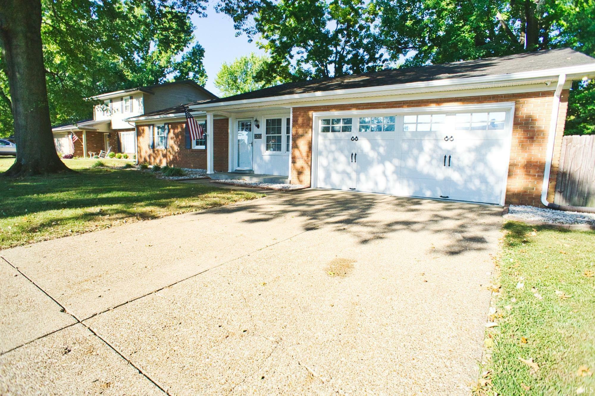 Property Photo:  2302 Saratoga Drive  IN 47715 