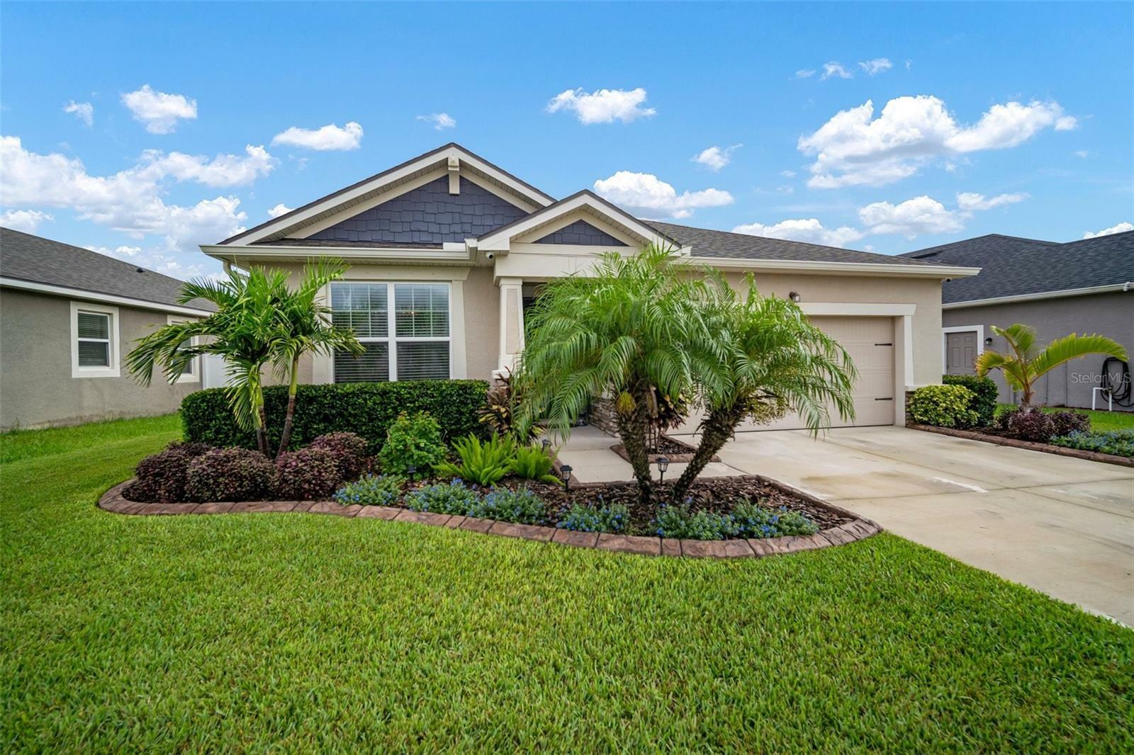 Property Photo:  12948 Satin Lily Drive  FL 33579 