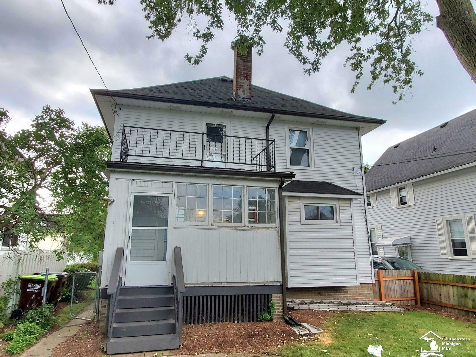 Property Photo:  710 Union Street  MI 48161 