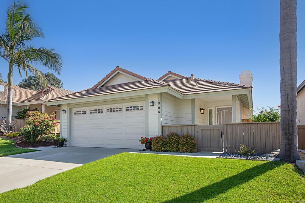 Property Photo:  1906 Willow Ridge Drive  CA 92081 