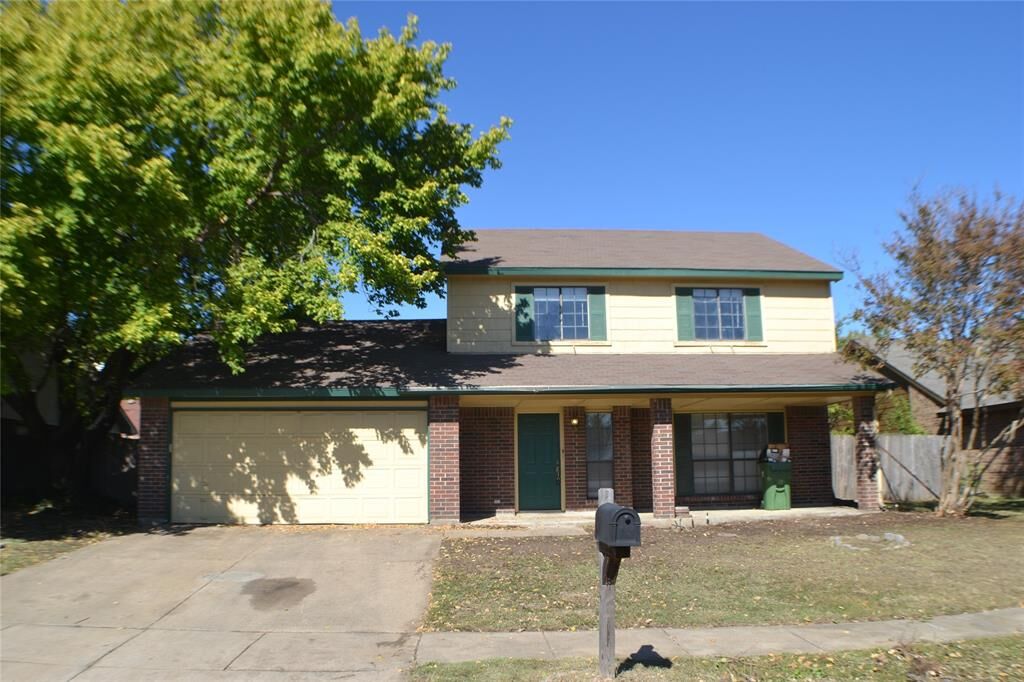 Property Photo: 1515 Bandera Drive TX 76018