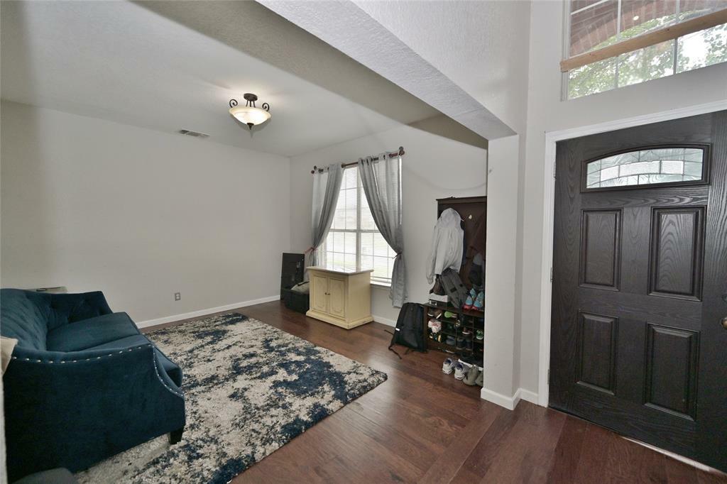 Property Photo:  1208 Weaver Street  TX 75104 