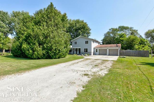 Property Photo:  3050 Westcott Drive  MI 48060 