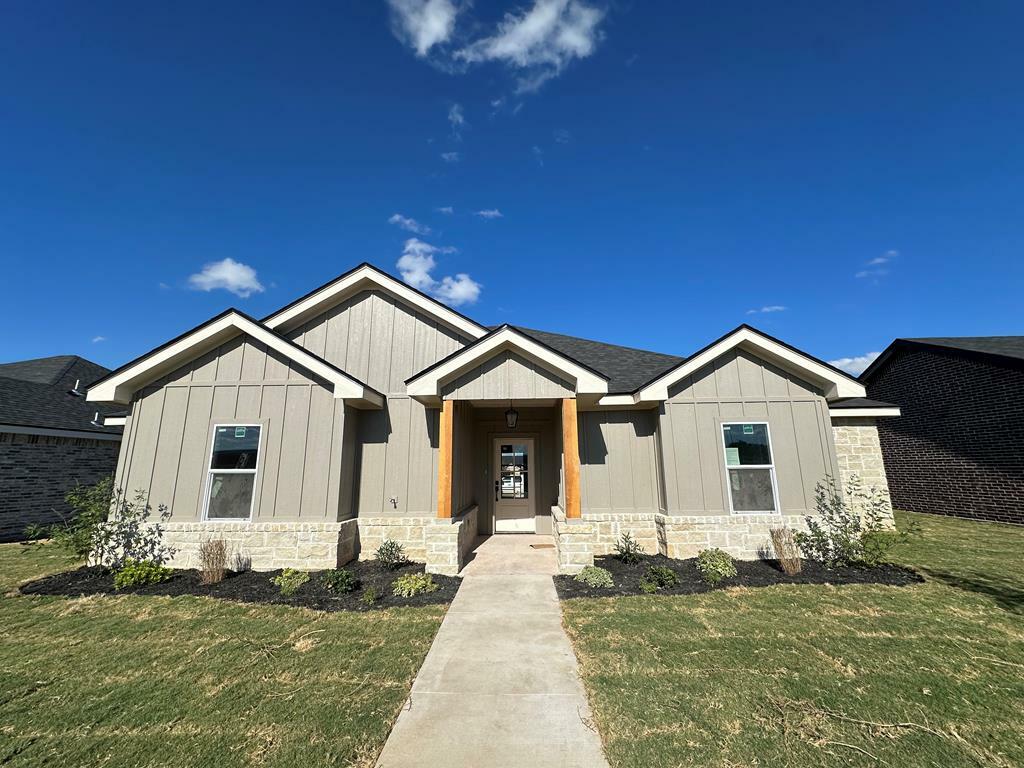 Property Photo:  3614 Clearview Dr  TX 76904 