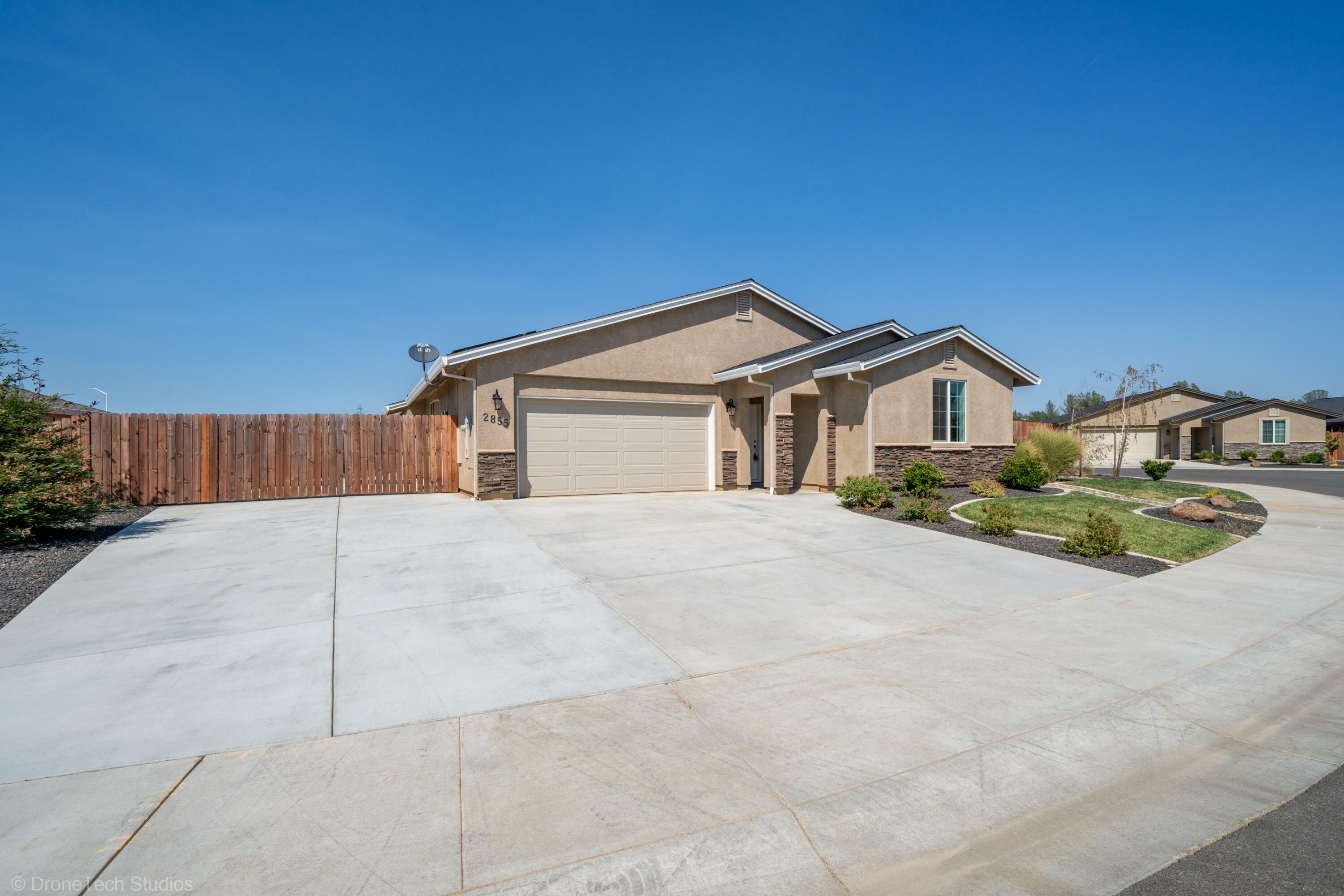 Property Photo:  2855 Ukonom Drive  CA 96002 