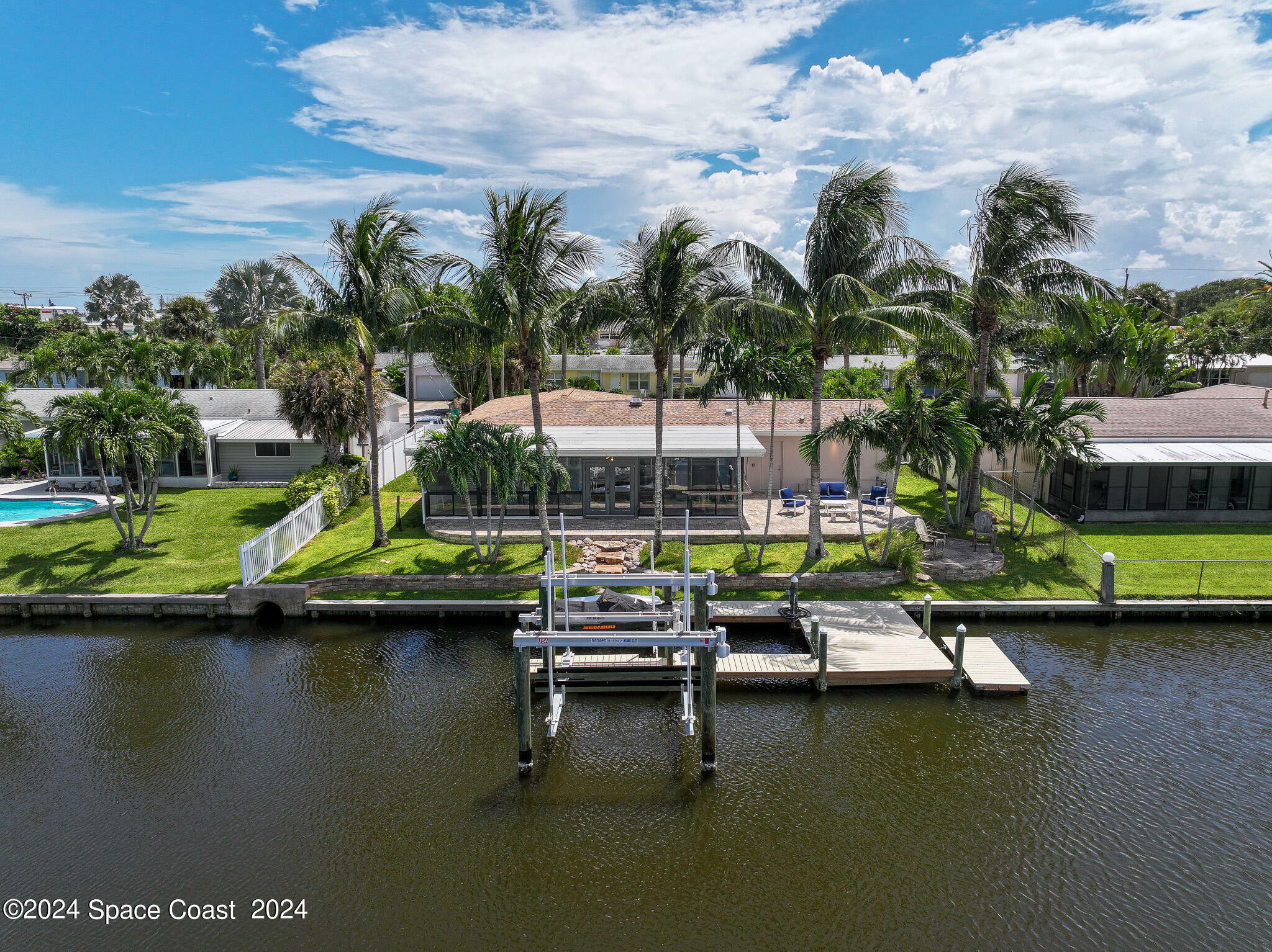 Property Photo:  409 Nautilus Drive  FL 32937 