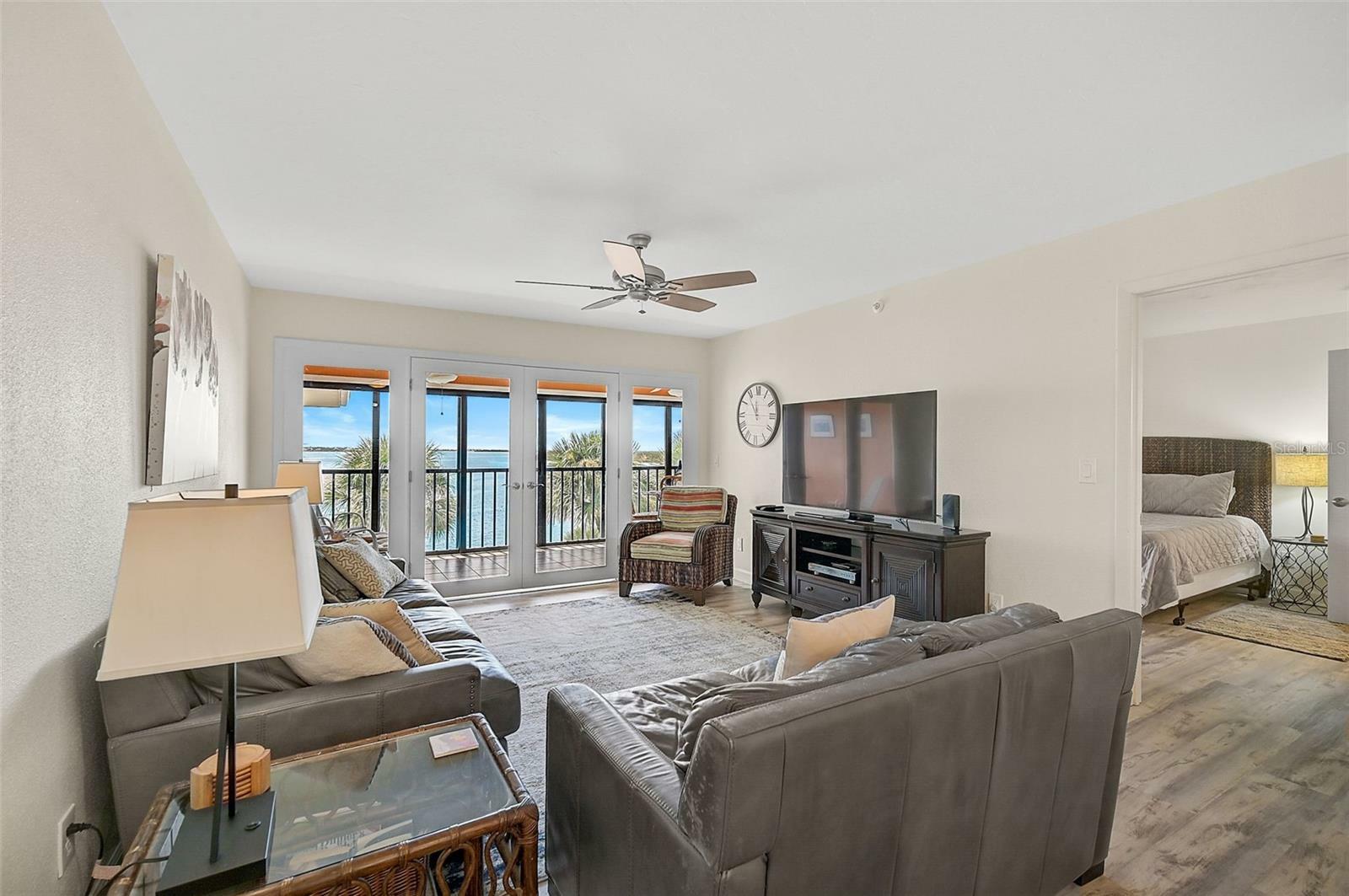 Property Photo:  1501 Beach Road 402  FL 34223 