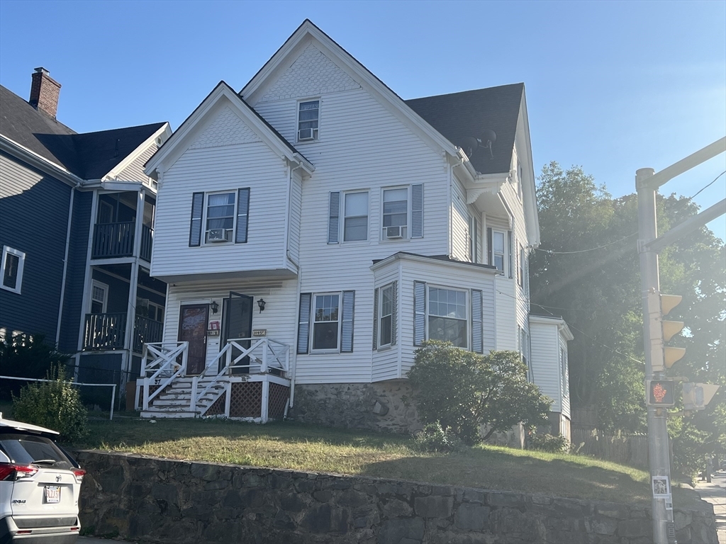 Property Photo: 95 Walnut Street 1 MA 02148