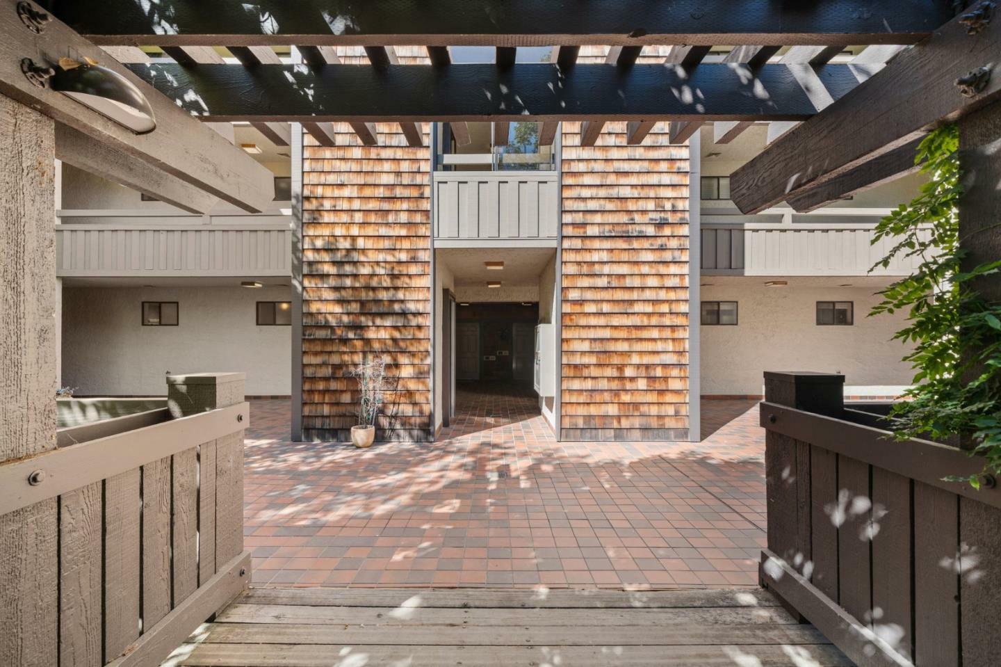 Property Photo:  1230 Sharon Park Drive 54  CA 94025 