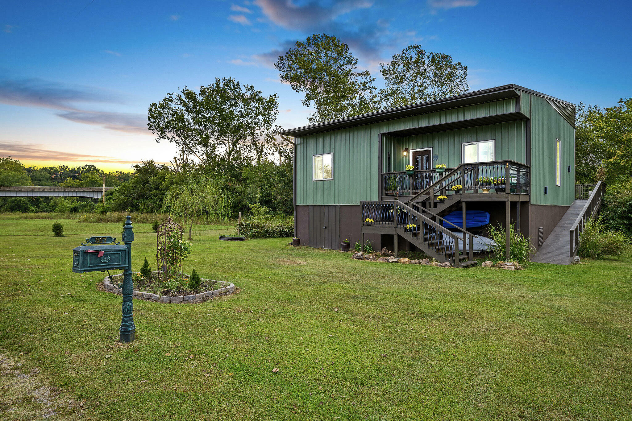 Property Photo:  317 Rivers Edge Lane  MO 64831 