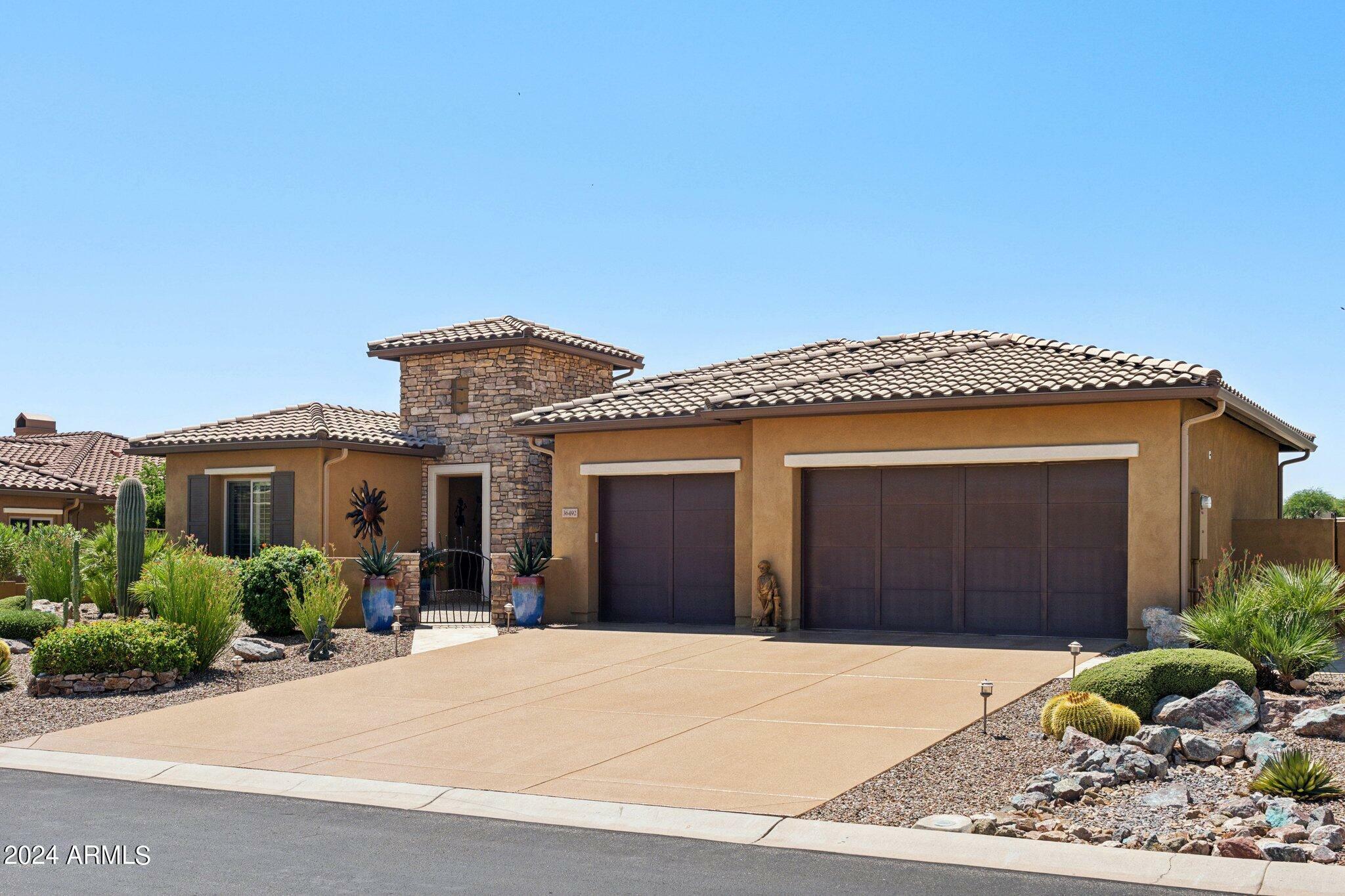 Property Photo:  36492 E Cactus Lane  AZ 85739 