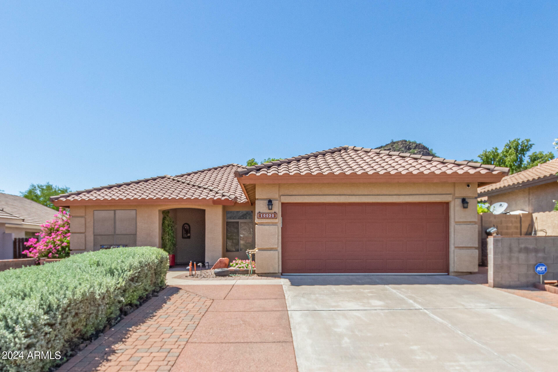 Property Photo:  10030 N 7th Place  AZ 85020 