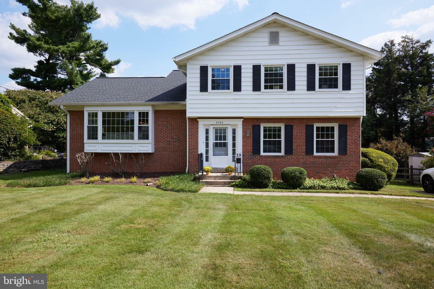 Property Photo:  8406 Buckhannon Drive  MD 20854 