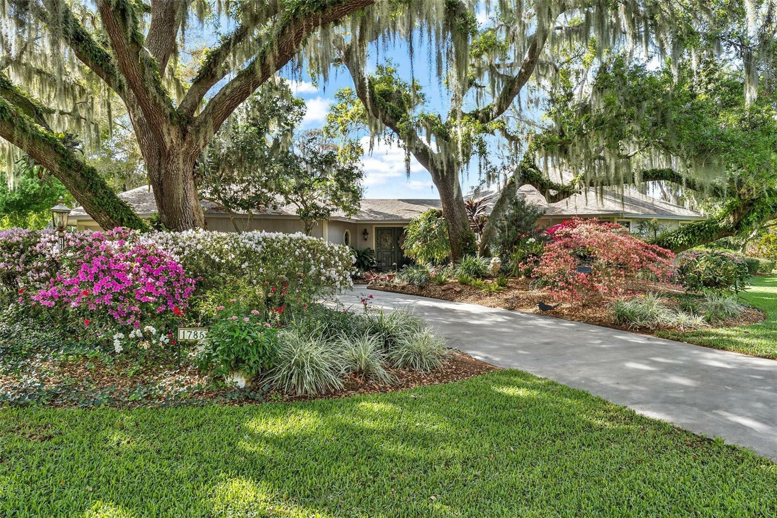 1785 Maine Court  Tavares FL 32778 photo