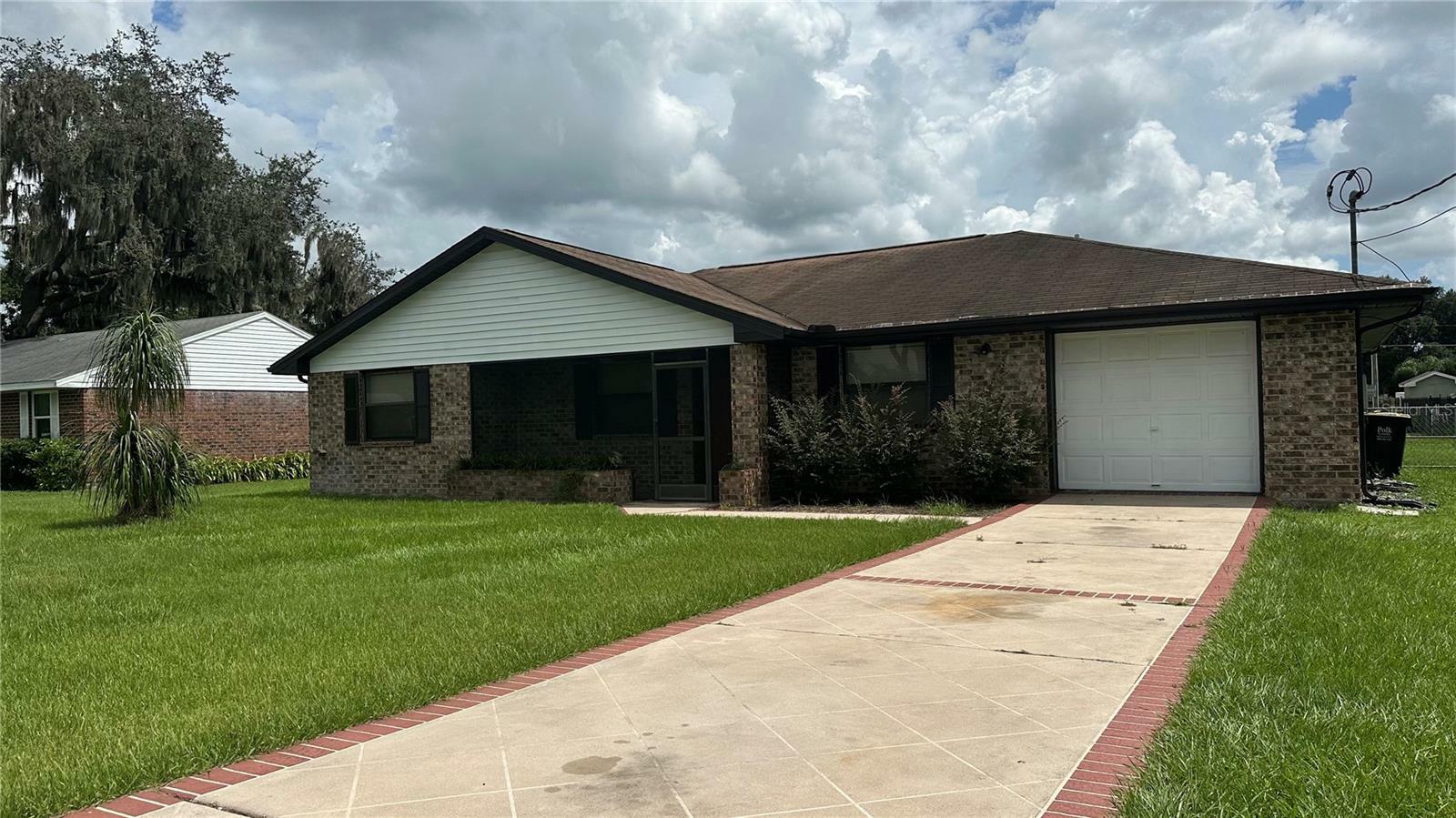 Property Photo:  4845 Rustic Palm Drive  FL 33860 