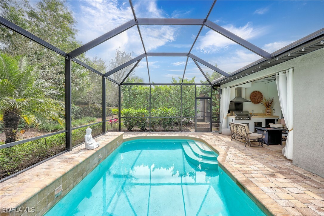 Property Photo:  7670 Jacaranda Lane  FL 34114 