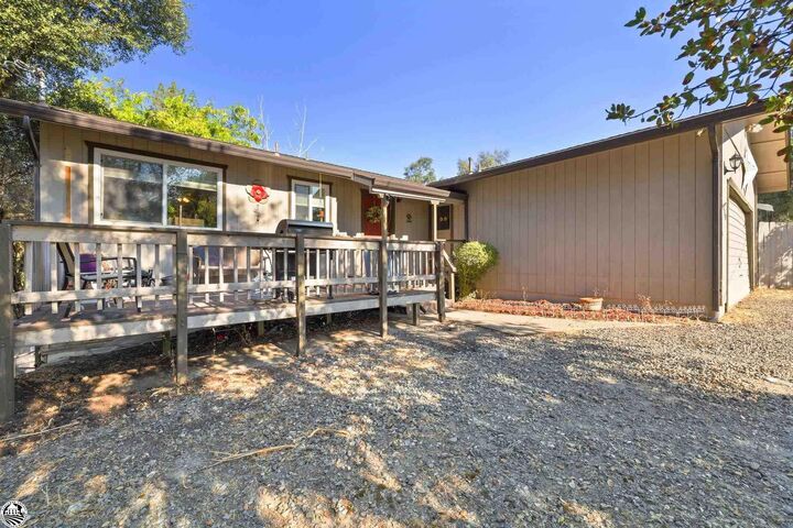 Photo de la propriété:  21830 Paseo De Los Portales  CA 95370 