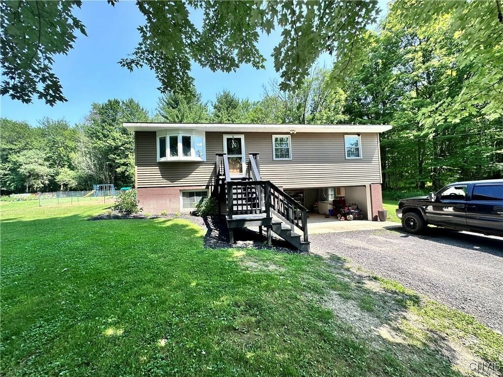 Property Photo:  8427 Edwards Road  NY 13440 