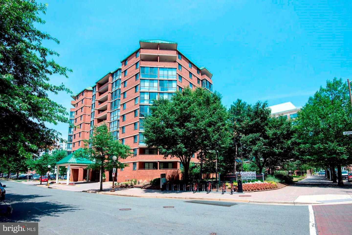 Property Photo:  1001 N Randolph Street 617  VA 22201 