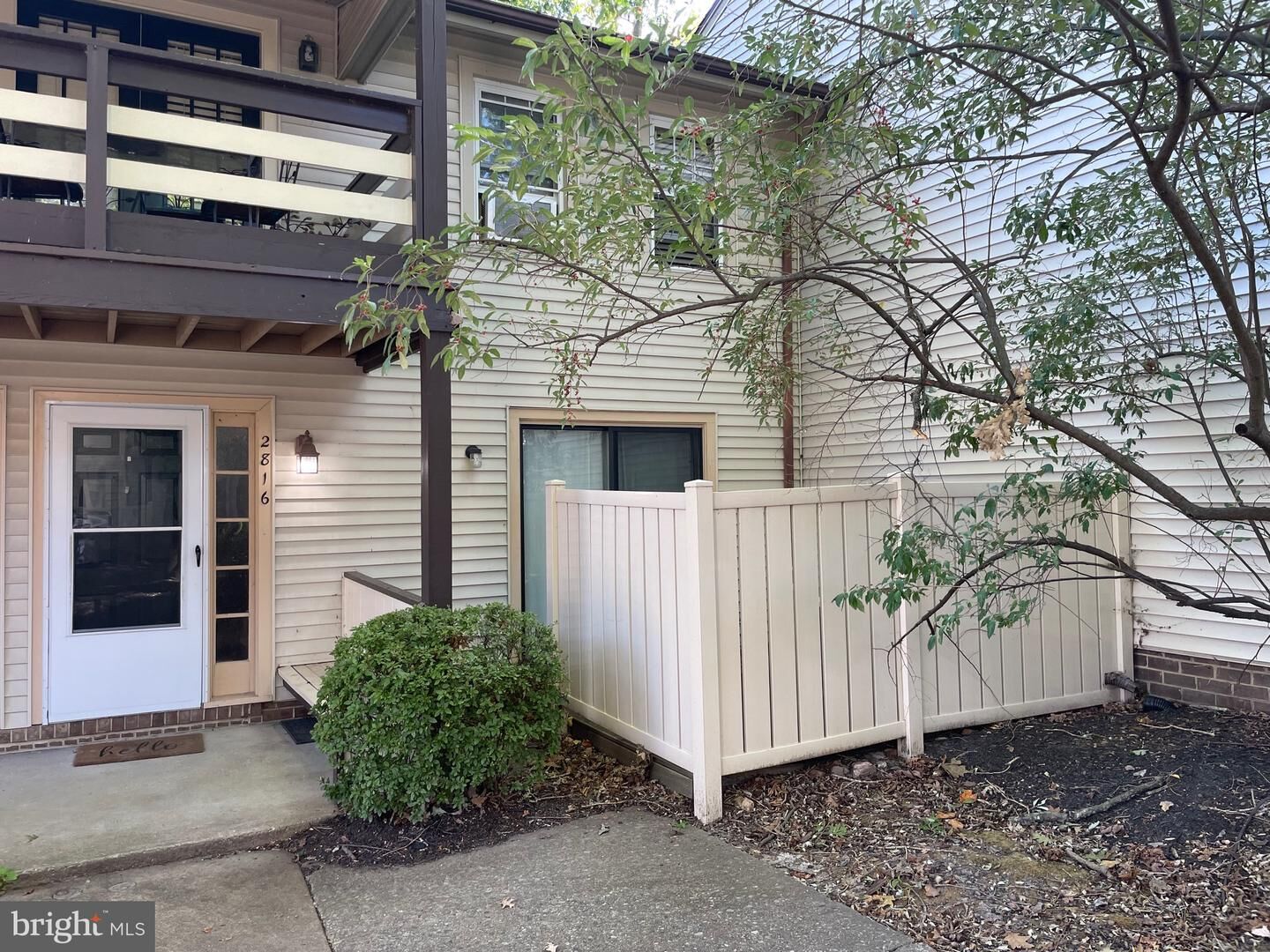 Property Photo: 2816 Chablis Circle VA 22192