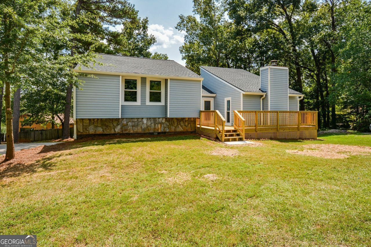 Property Photo:  9890 Live Oak Court  GA 30135 