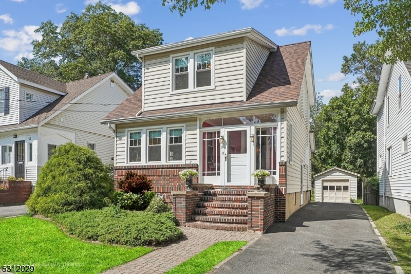 Property Photo:  9 Myrtle Ave  NJ 07928 