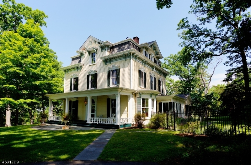 Property Photo:  101 Oaks Rd  NJ 07946 