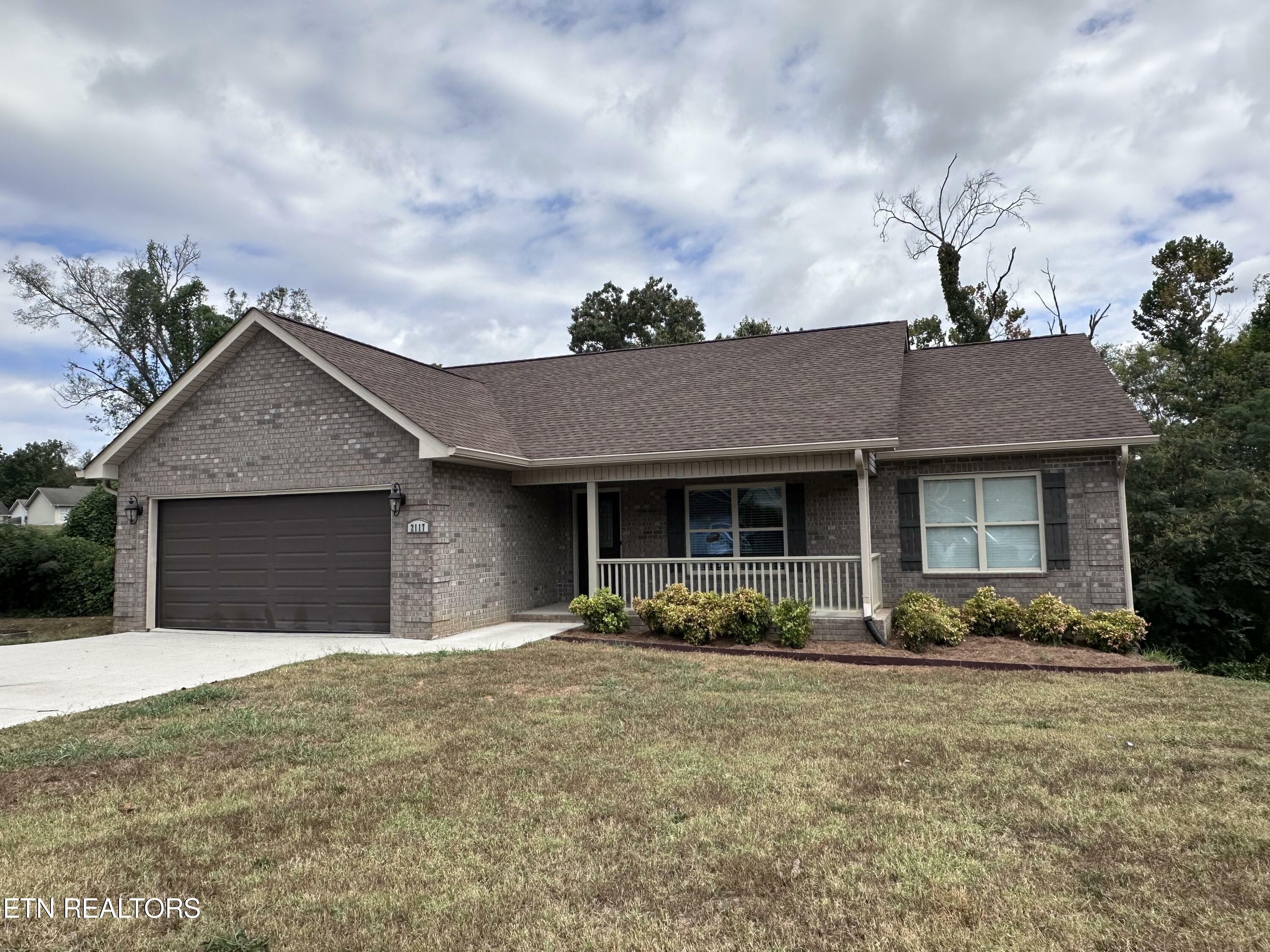 Property Photo:  2117 Camley Court  TN 37801 