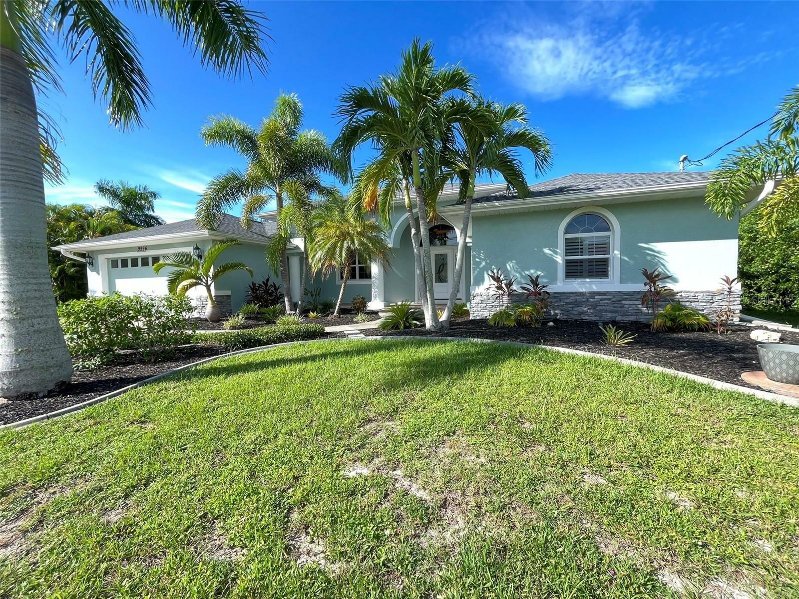 Property Photo:  9596 Arnaz Circle  FL 33981 