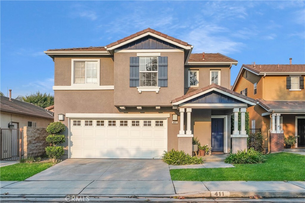 Property Photo:  411 Blue Jay Drive  CA 92823 