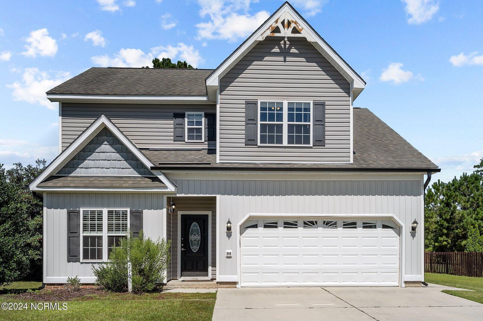 Property Photo:  210 Wedgefield Circle  NC 28454 