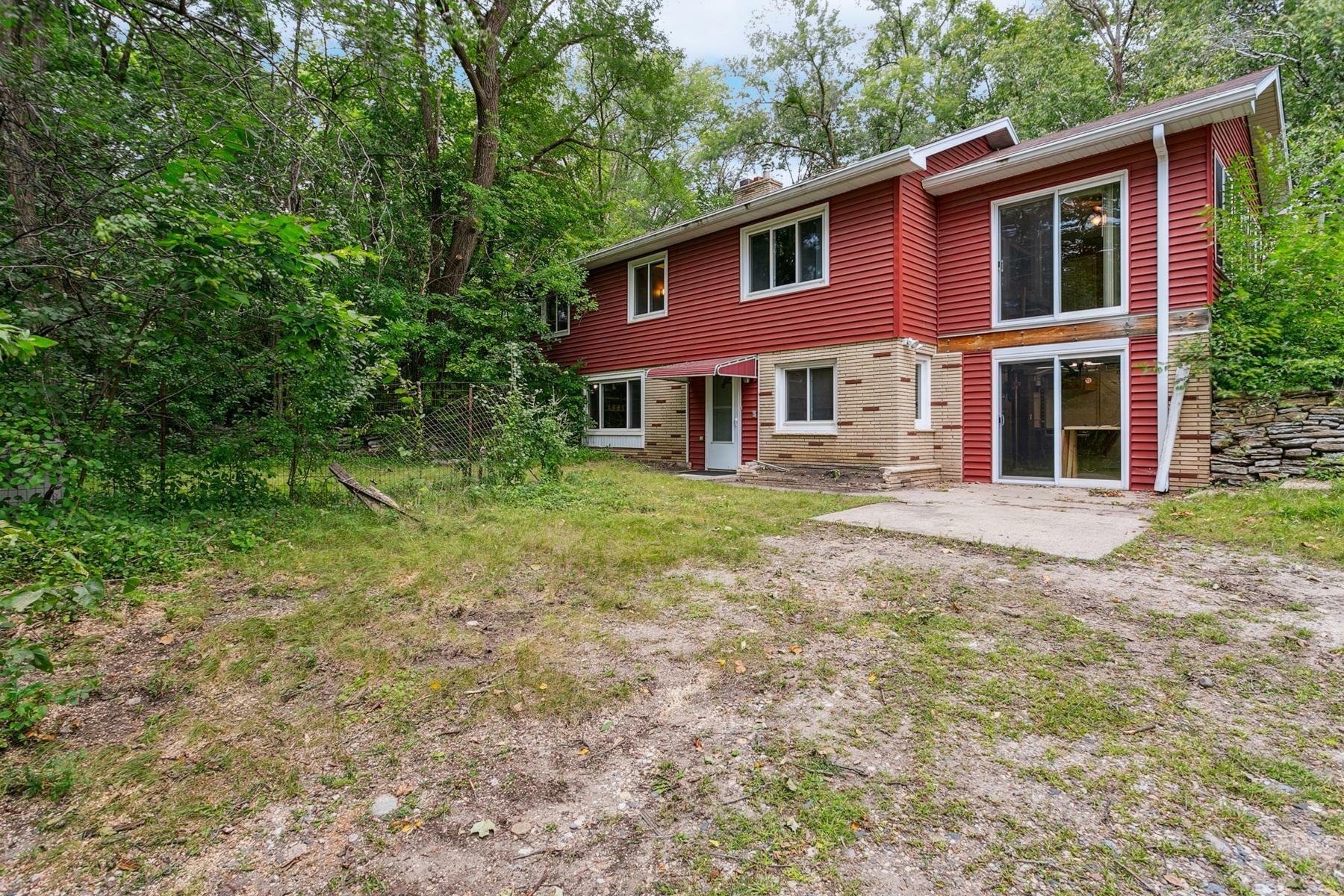 Property Photo:  5509 Dickson Road  MN 55345 