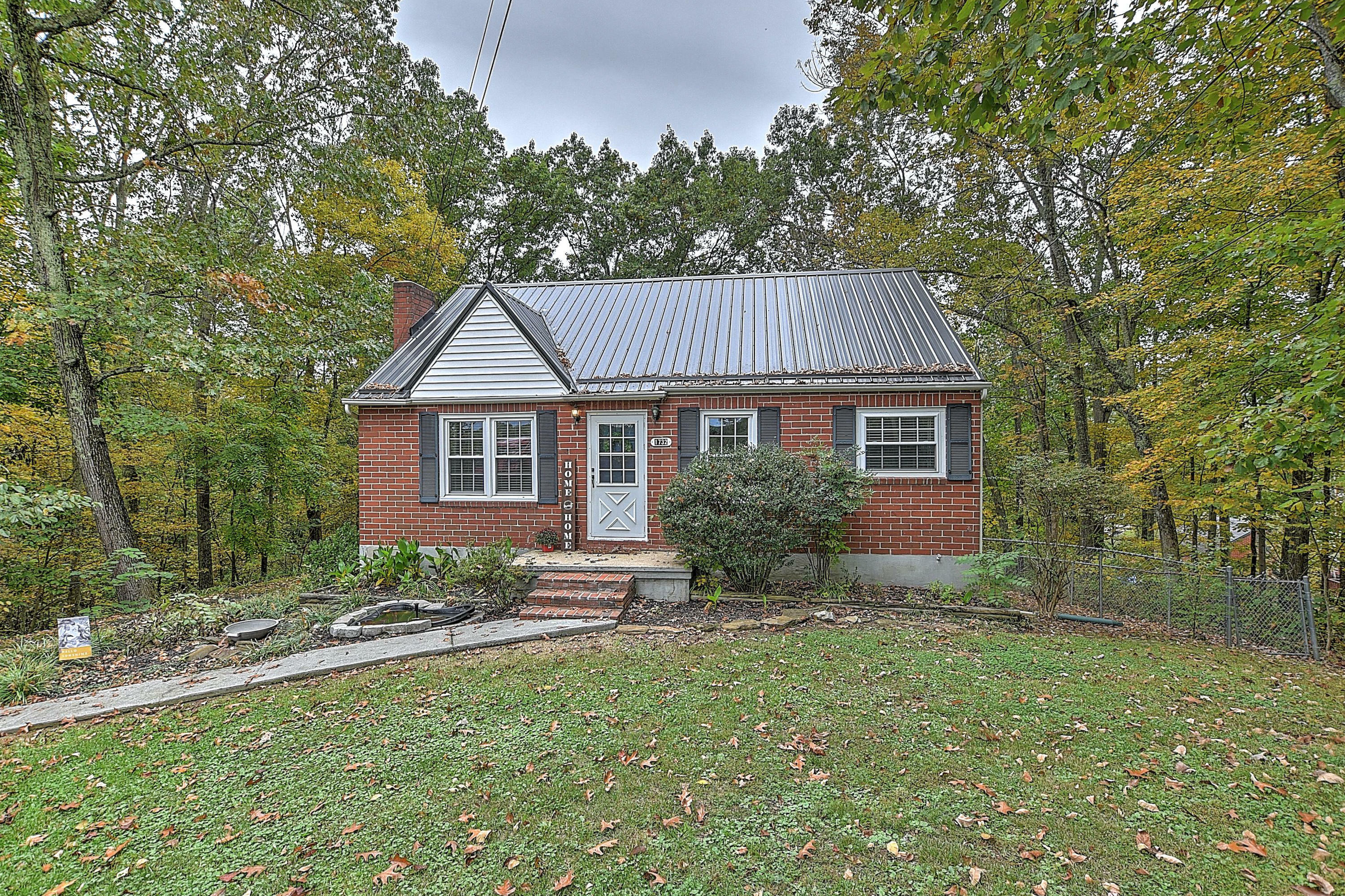 Property Photo:  1732 Seaver Road  TN 37660 