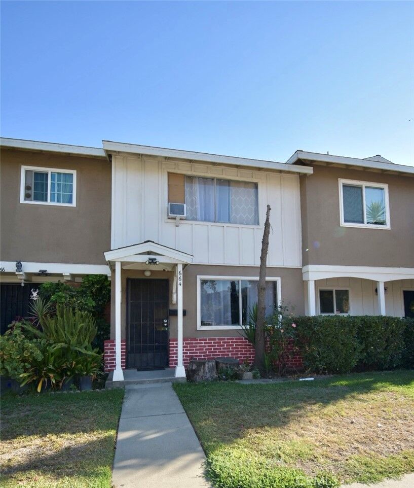 Property Photo:  664 E 5th Street  CA 91702 