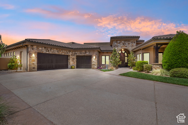 2596 E Flint St  St. George UT 84790 photo