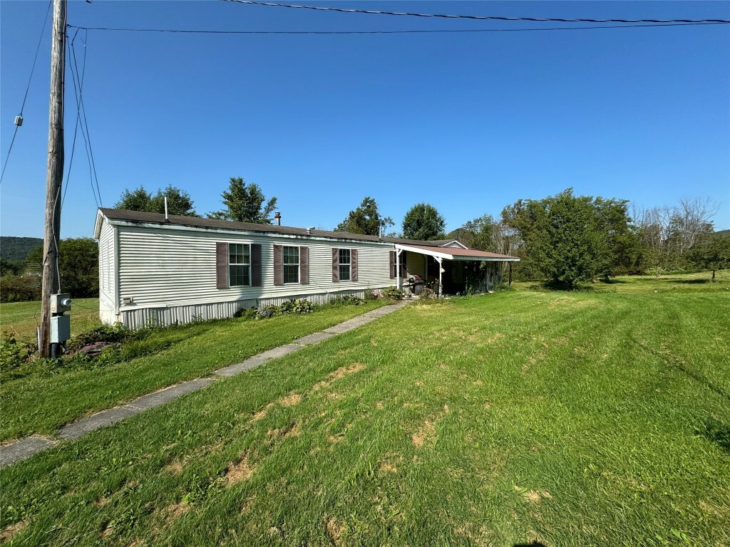 Property Photo:  821 State Line Road  NY 13865 