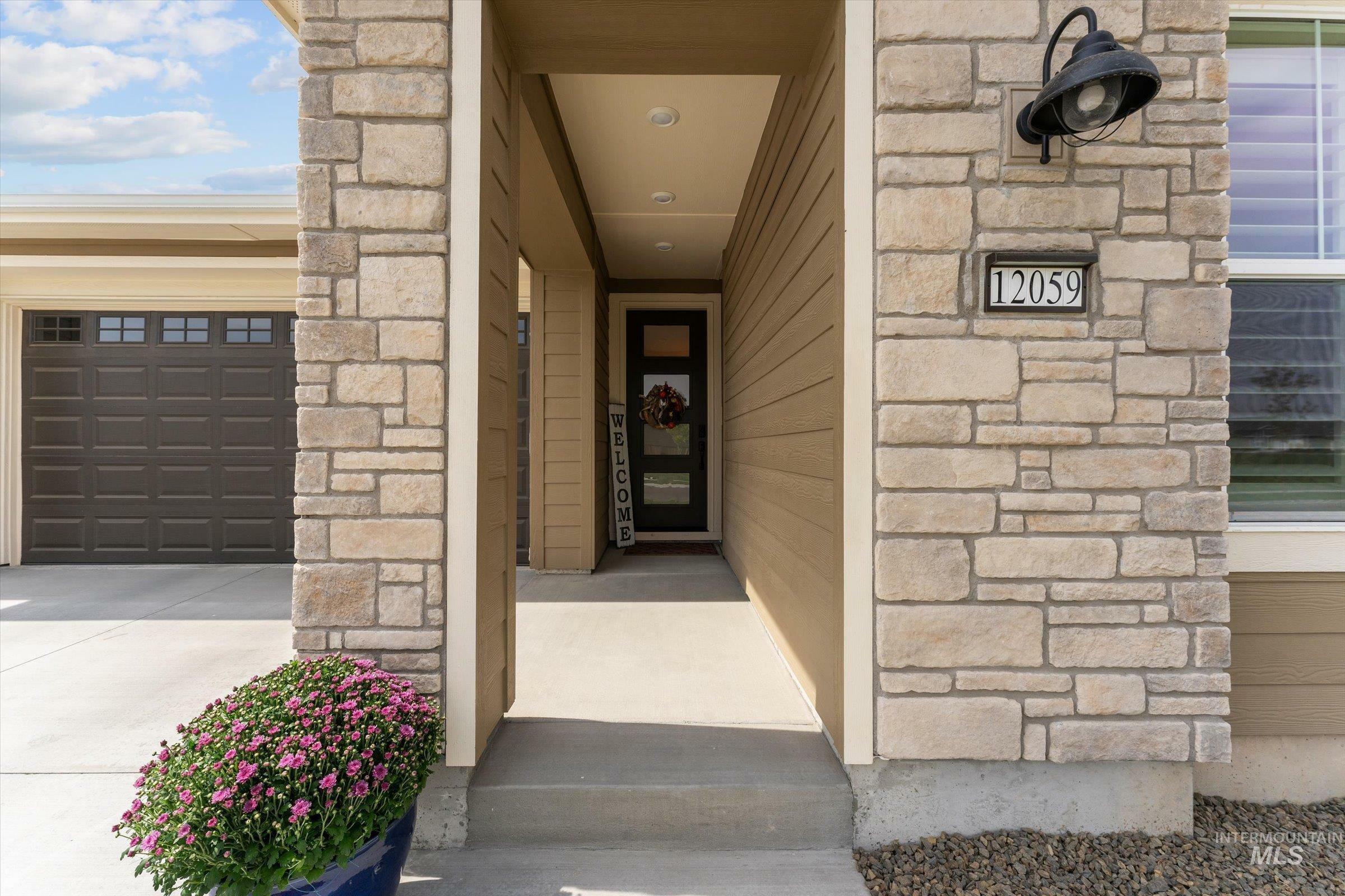 Property Photo:  12059 S Integrity Ln  ID 83634-2695 