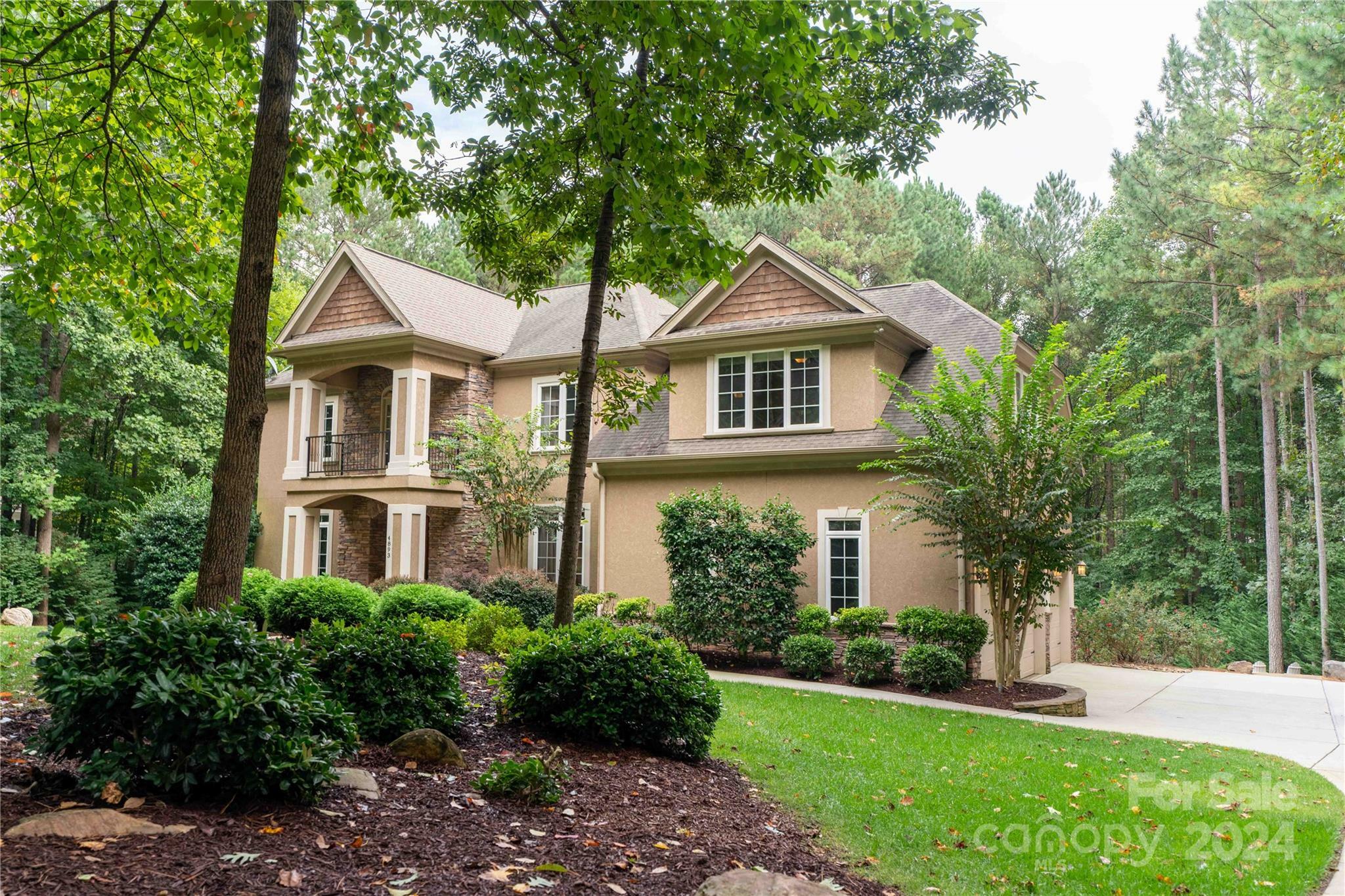 Property Photo:  4893 River Hills Drive  NC 28037 