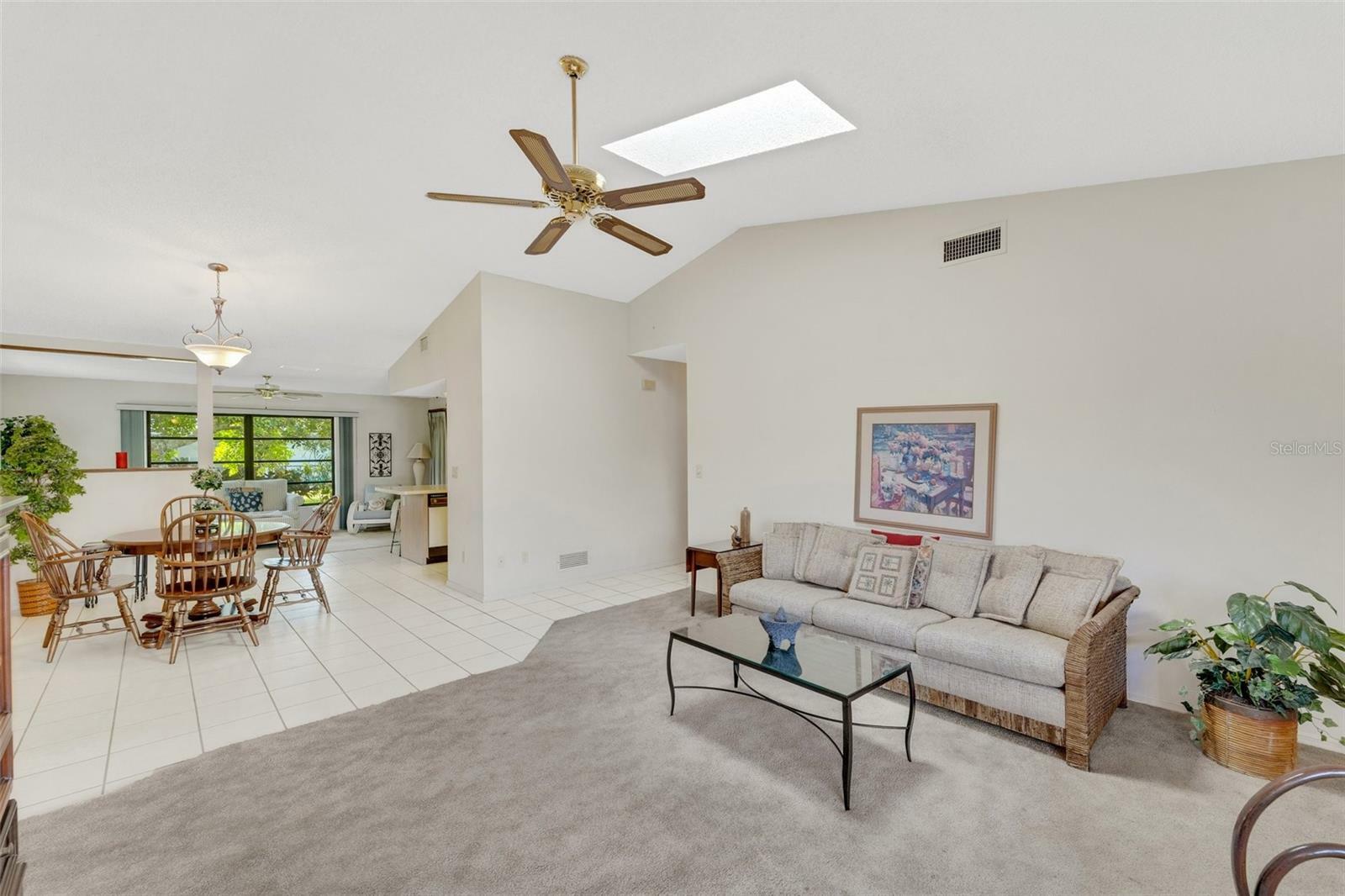 Property Photo:  3260 Meadow Run Drive  FL 34293 