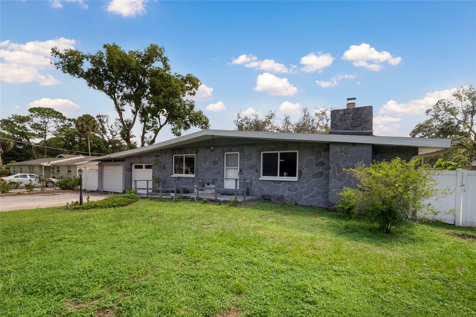 Property Photo:  5113 E 122nd Avenue  FL 33617 