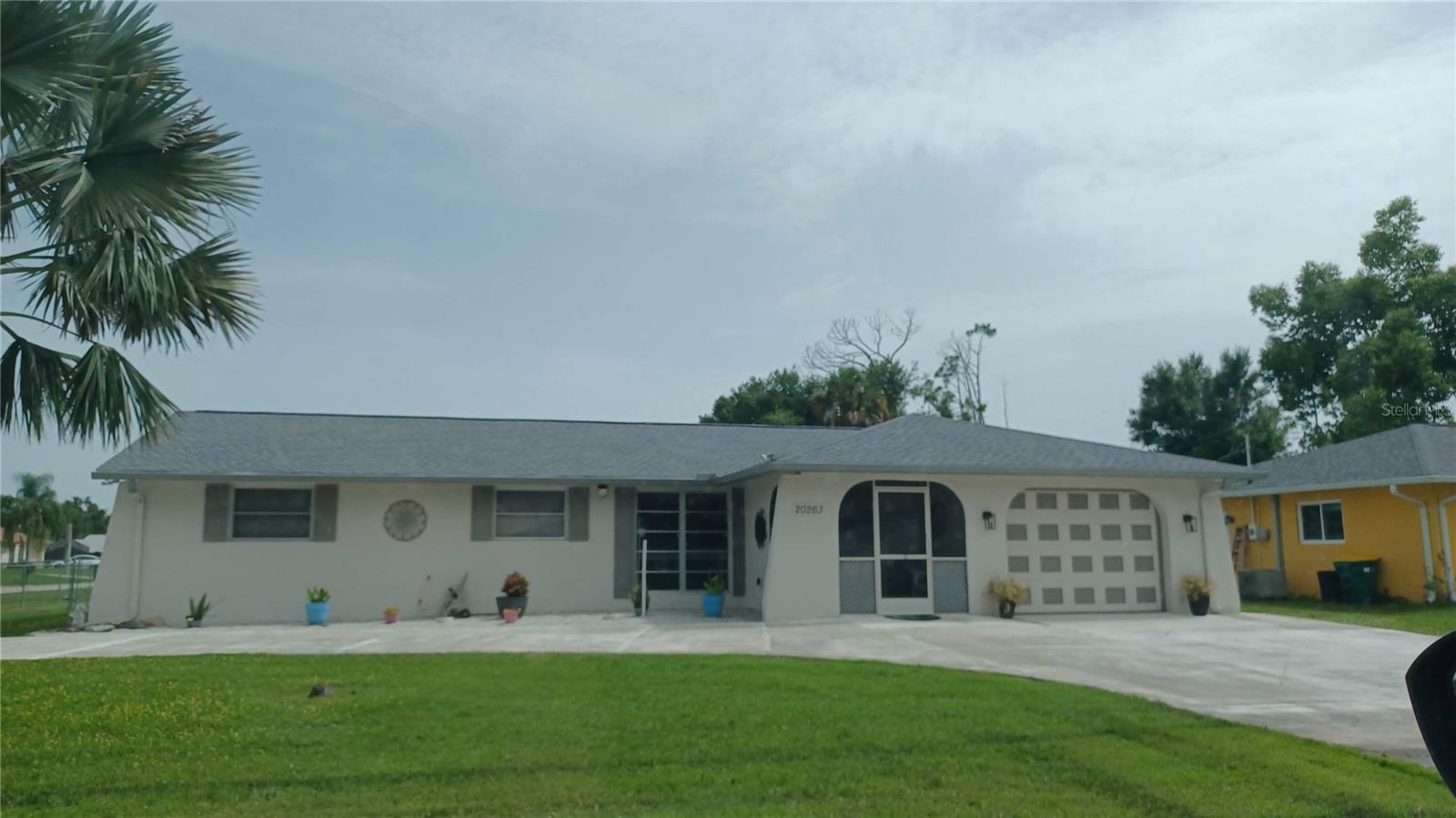 Property Photo:  20263 Hamilton Avenue  FL 33952 