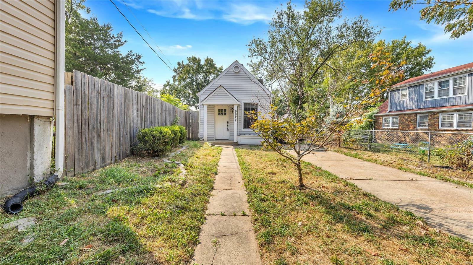 Property Photo:  6622 Crest Avenue  MO 63130 