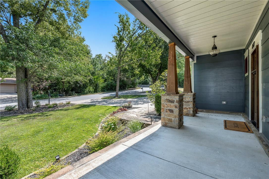 Property Photo:  1857 N Winwood Drive  AR 72703 